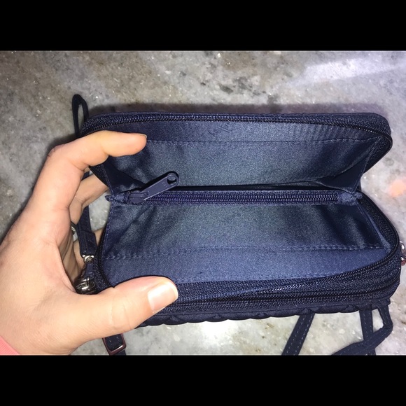 Vera Bradley RFID Small Crossbody - Picture 5 of 8